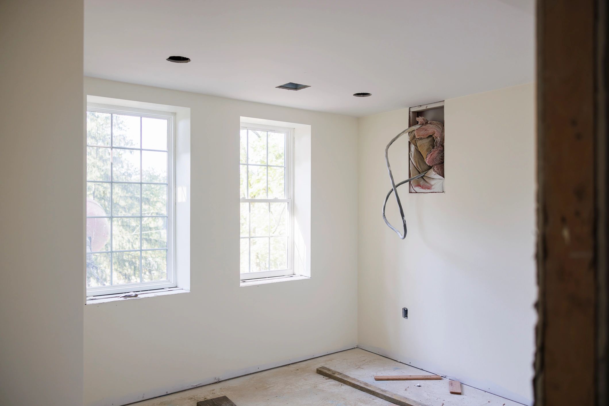Flooring & tile